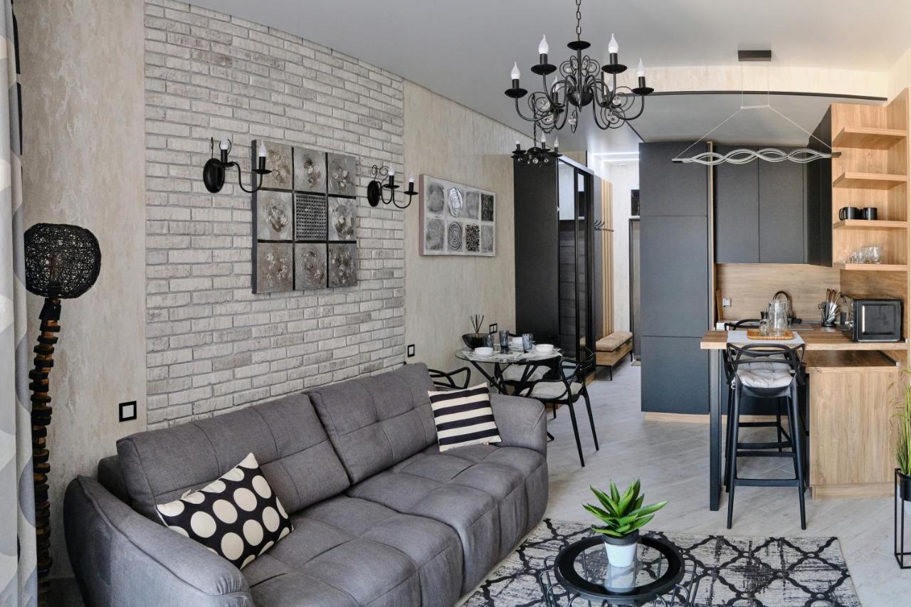 Luxury Apartments Sea View Julymia オデッサ エクステリア 写真