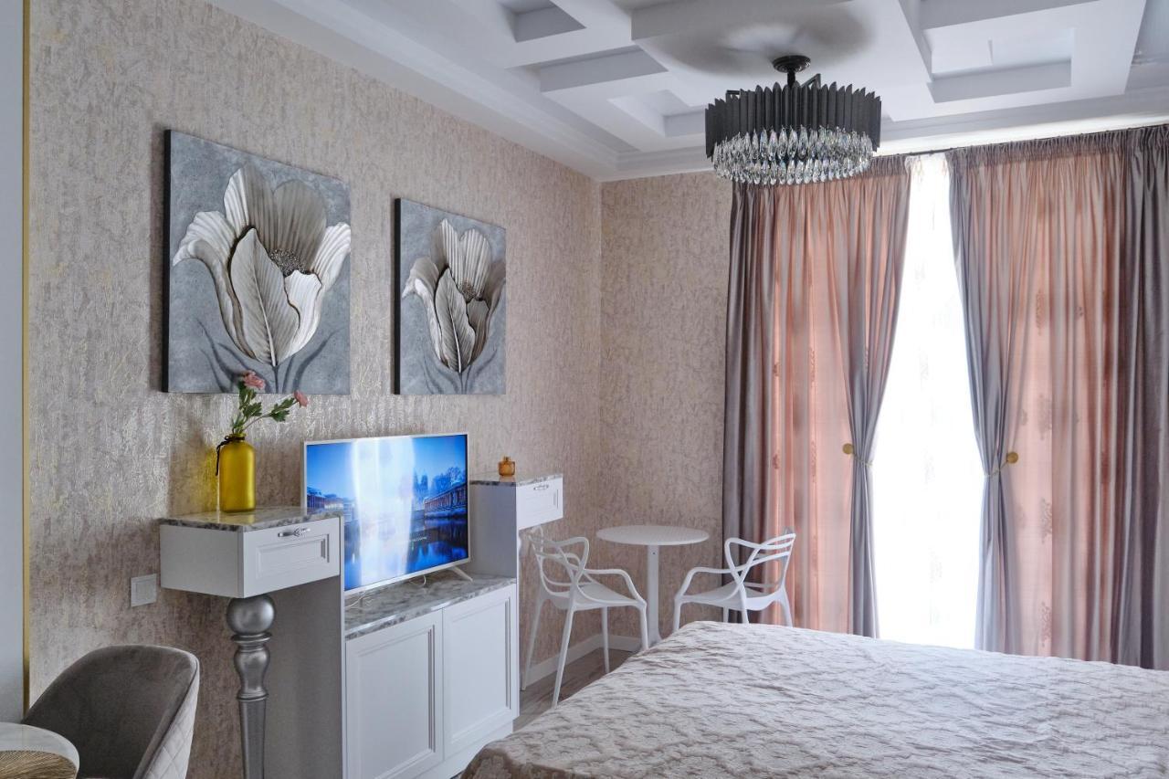 Luxury Apartments Sea View Julymia オデッサ エクステリア 写真
