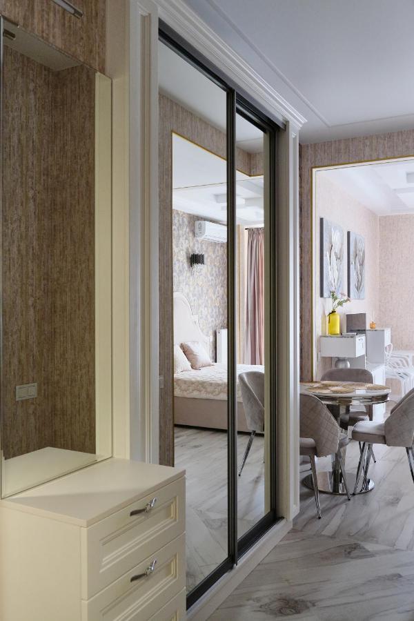 Luxury Apartments Sea View Julymia オデッサ エクステリア 写真